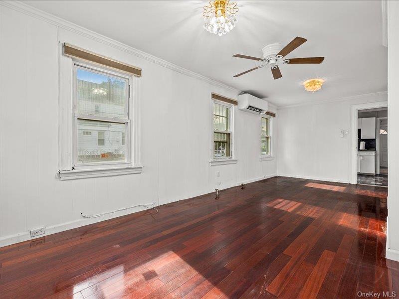 Single Family 111 Queens, NY 11420, MLS-1043548-16