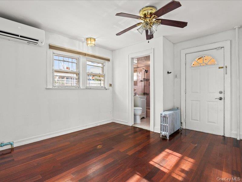Single Family 111 Queens, NY 11420, MLS-1043548-22