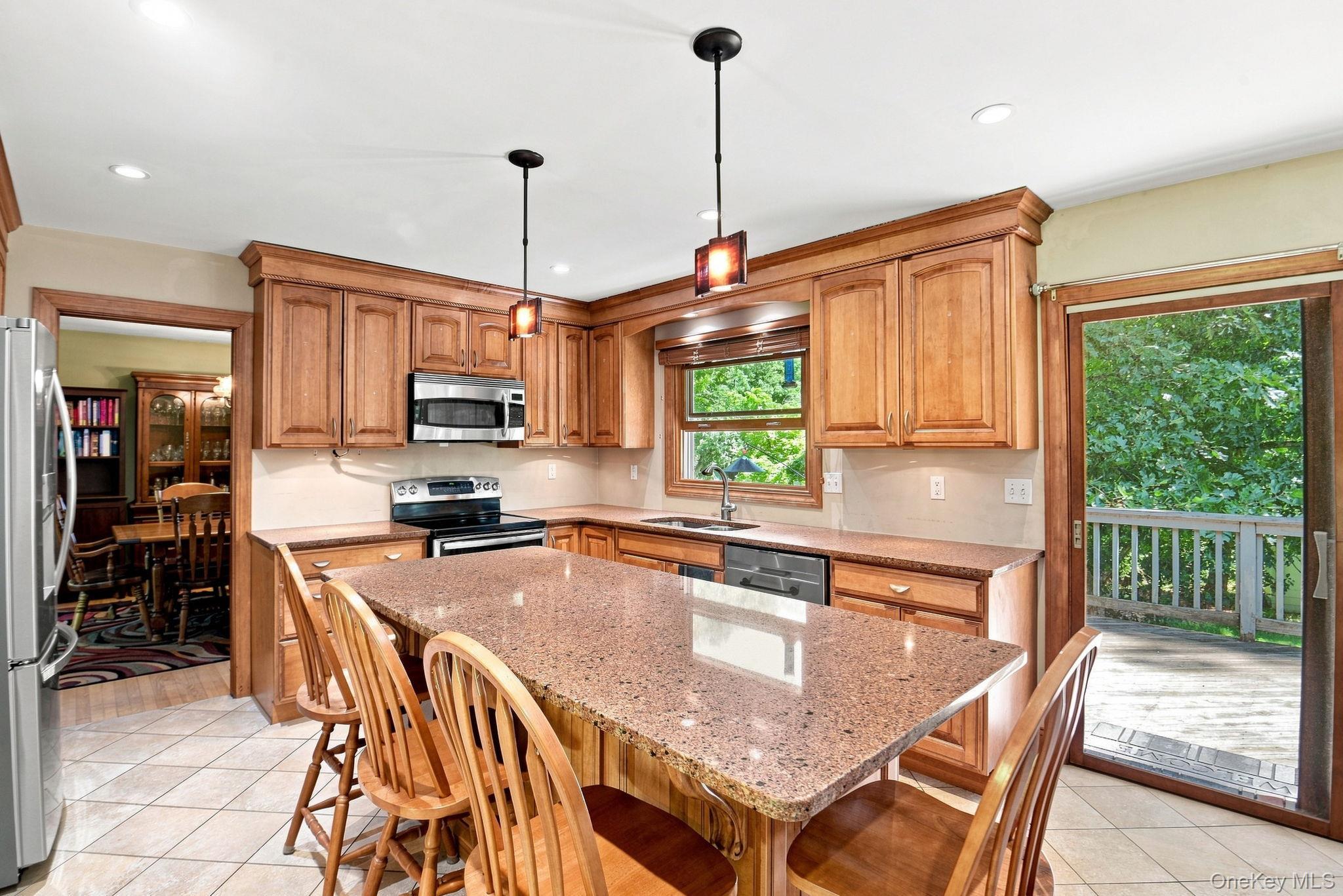 Single Family Woods Road  Putnam County, NY 10516, MLS-1043555-10
