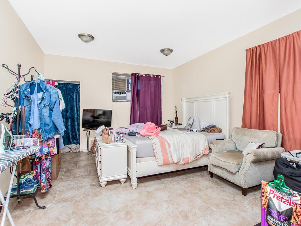 Single Family E 223rd Street Bronx, NY 10466, MLS-1043568-26
