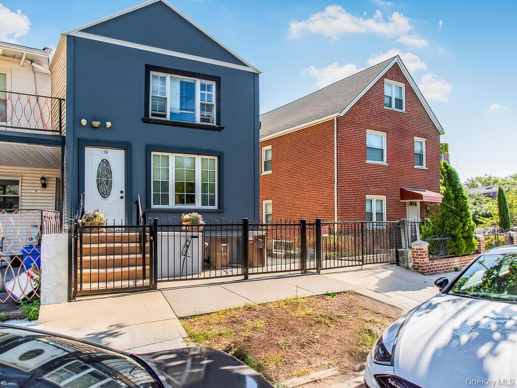 Single Family E 223rd Street Bronx, NY 10466, MLS-1043568-35