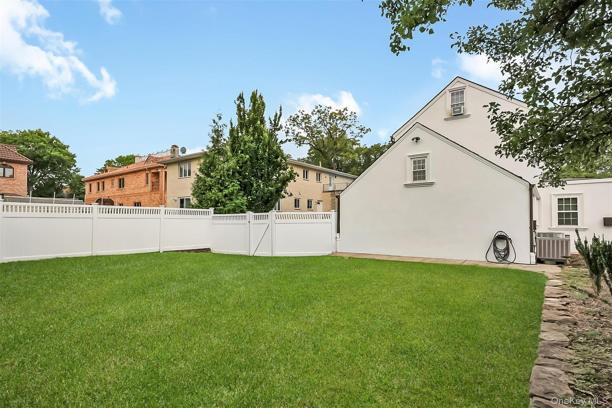 Single Family 147th Street Queens, NY 11357, MLS-1043573-42