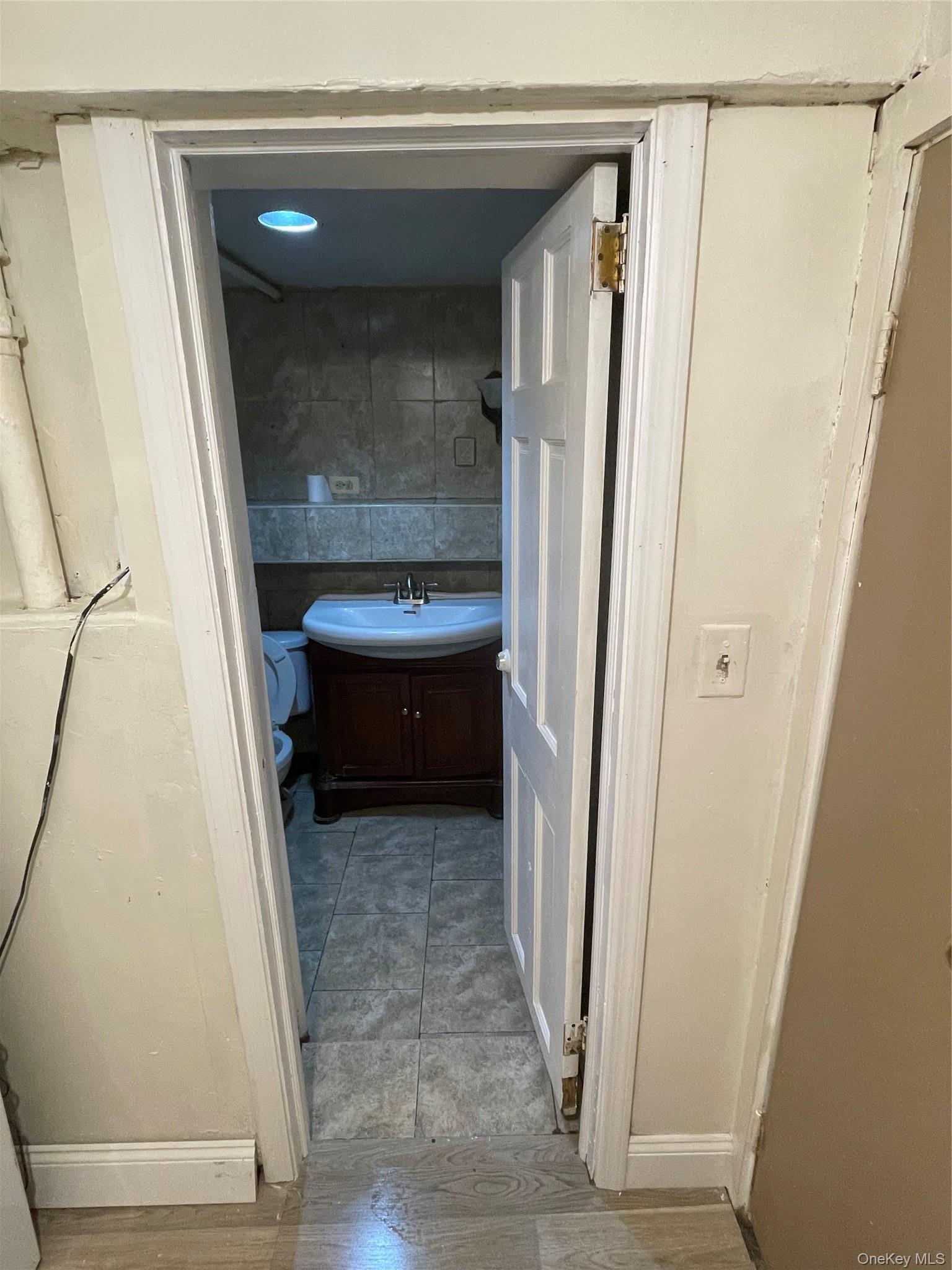 Single Family Hemlock Street  Brooklyn, NY 11208, MLS-1043574-10