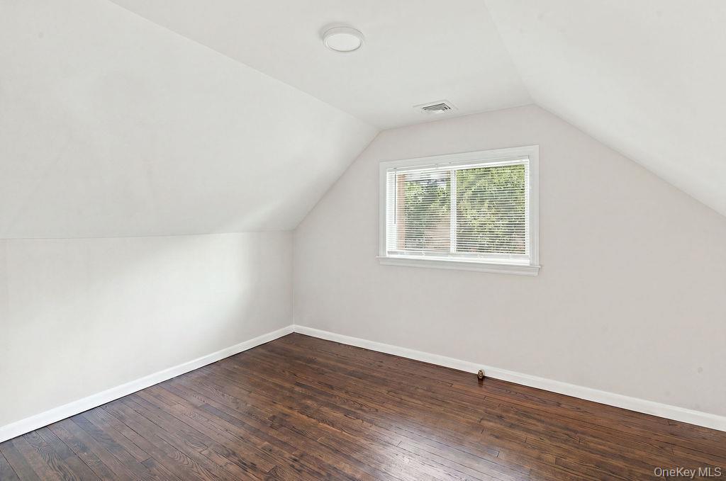 Single Family Muncey Road Suffolk County, NY 11795, MLS-1043575-16