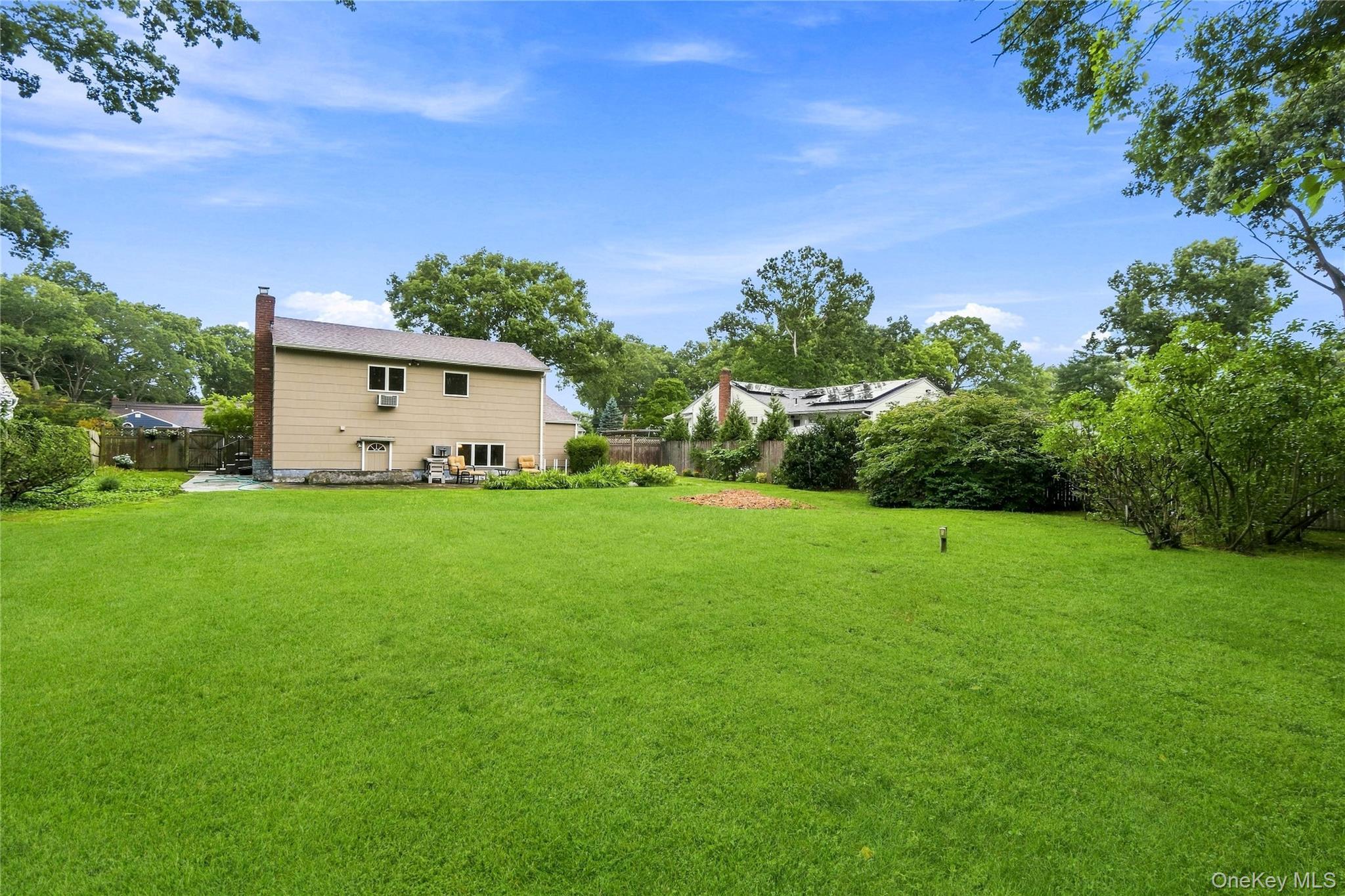Single Family Lumur Drive Suffolk County, NY 11782, MLS-1043590-21