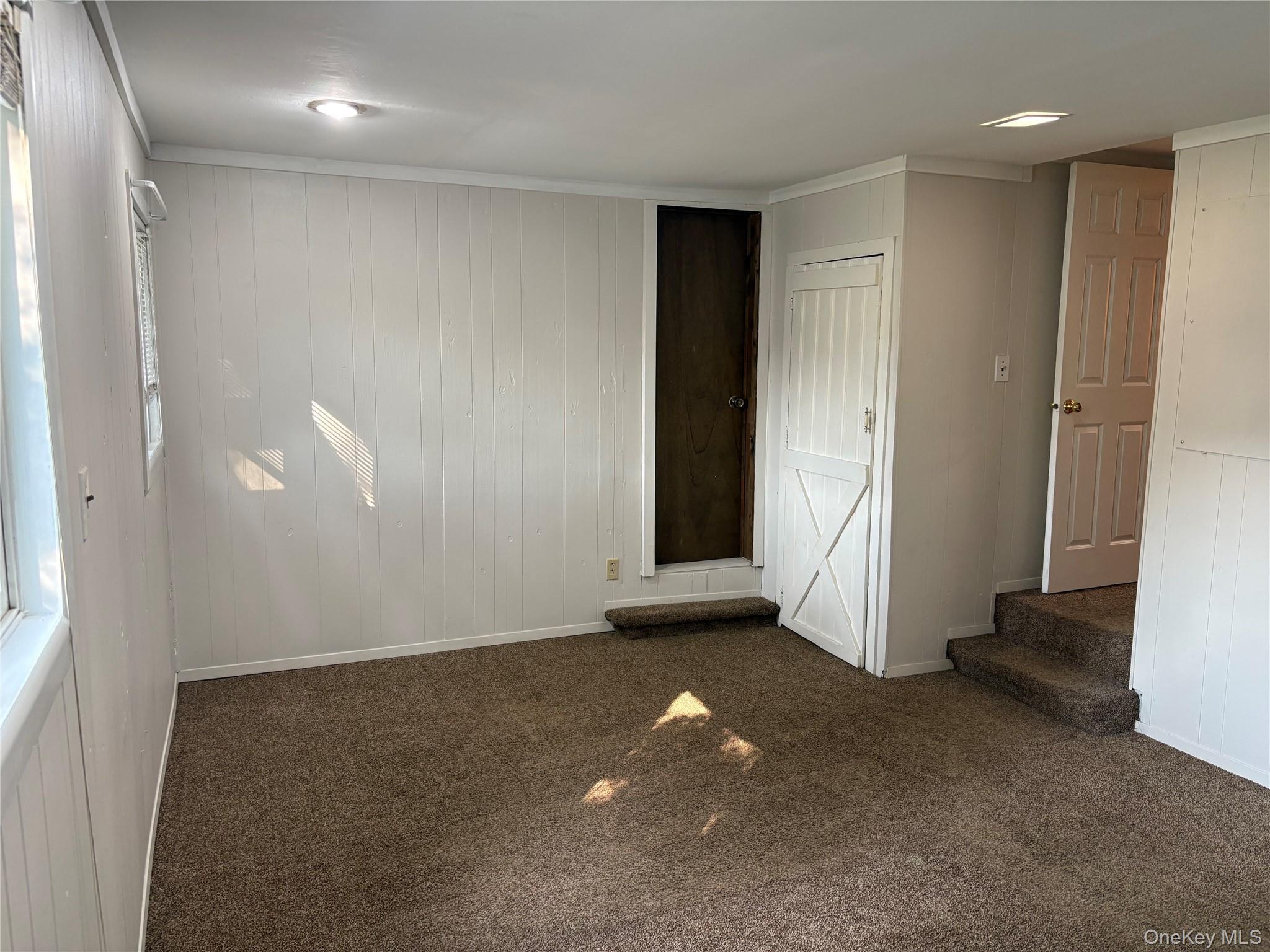 Single Family Lenox Avenue Nassau County, NY 11554, MLS-1043594-16