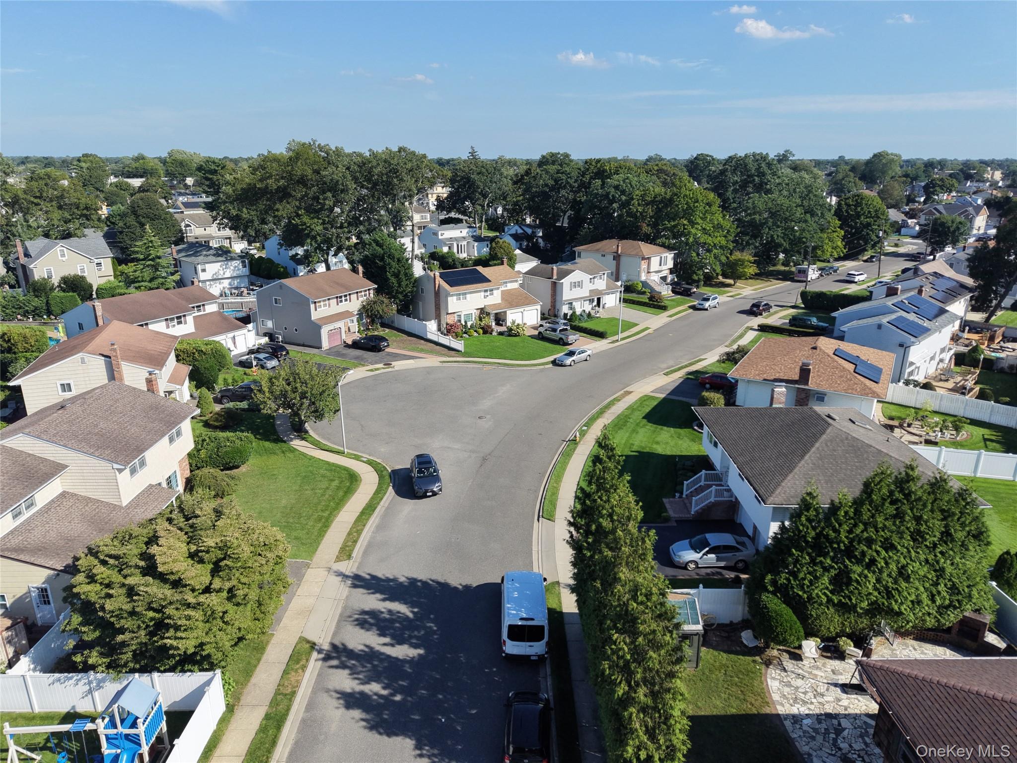 Single Family Lenox Avenue Nassau County, NY 11554, MLS-1043594-2