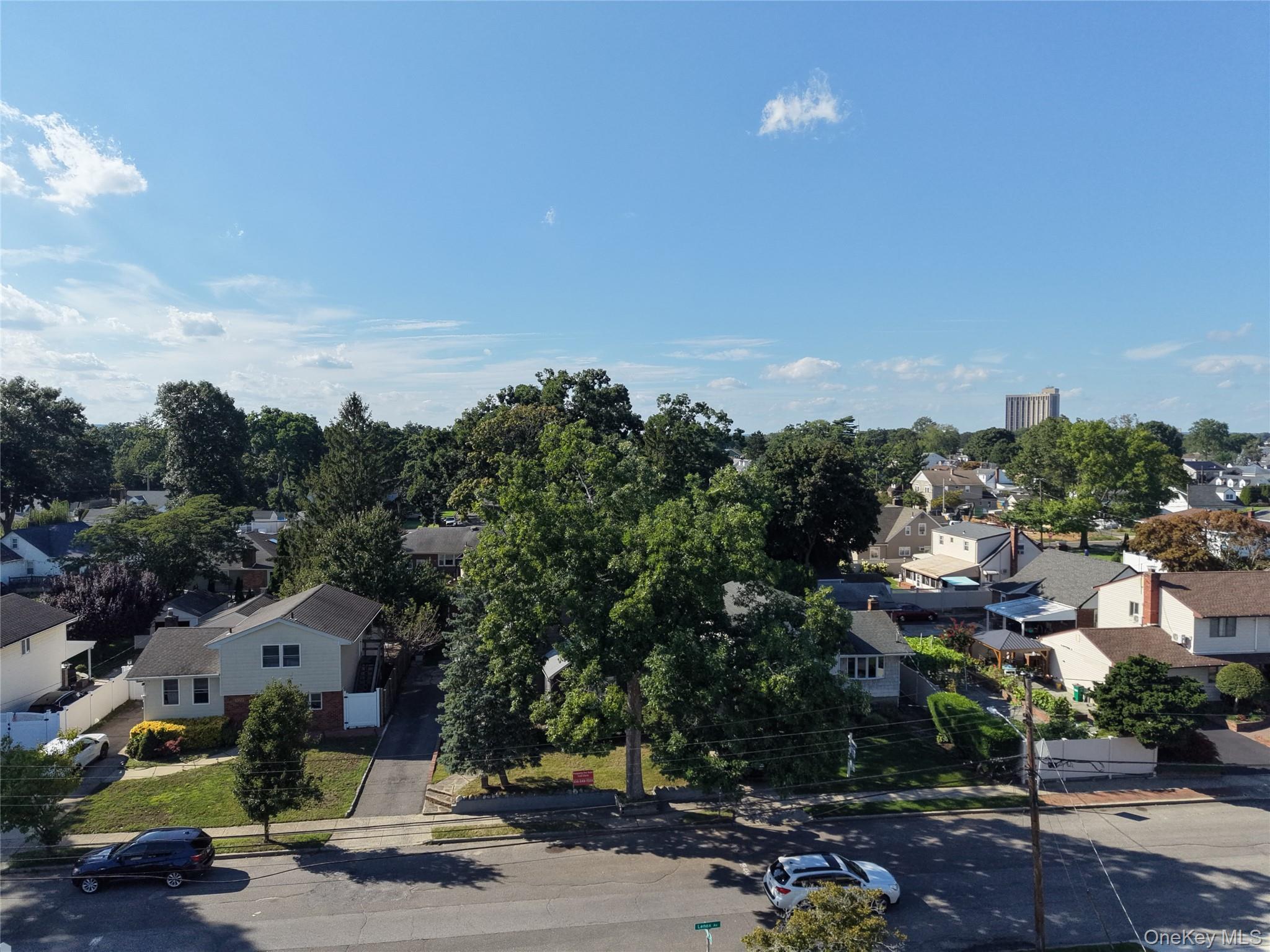 Single Family Lenox Avenue Nassau County, NY 11554, MLS-1043594-40