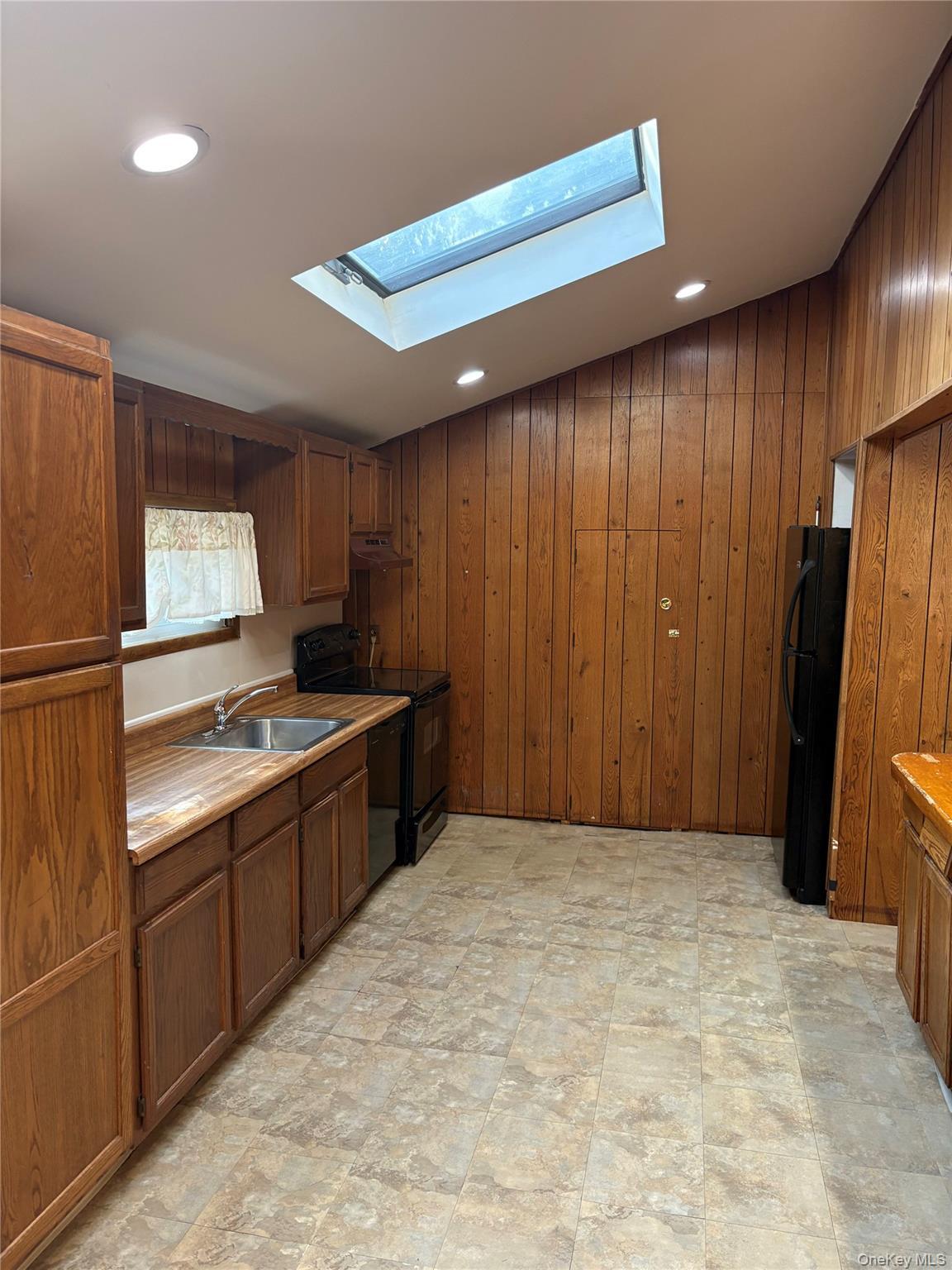 Single Family Lenox Avenue Nassau County, NY 11554, MLS-1043594-8