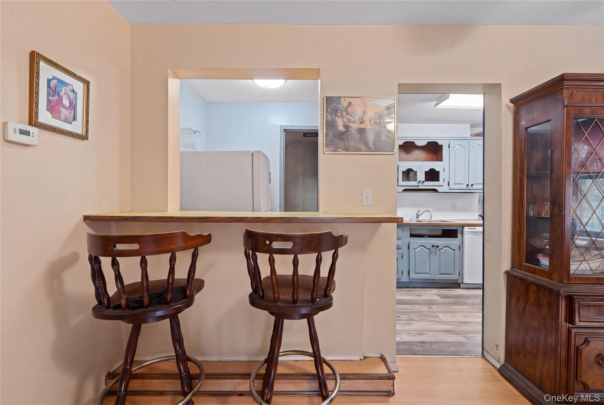 Single Family Taylor Avenue Bronx, NY 10473, MLS-1043600-8