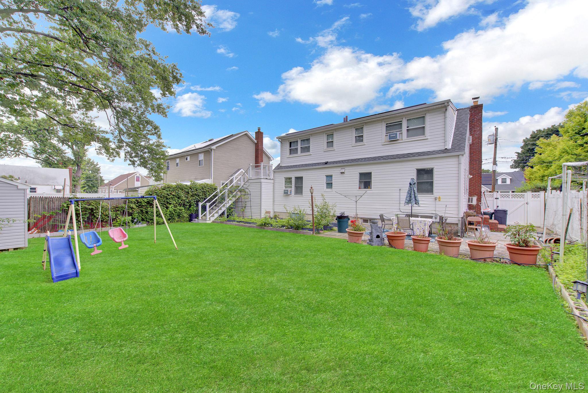 Single Family 1st Avenue  Nassau County, NY 11554, MLS-1043603-28