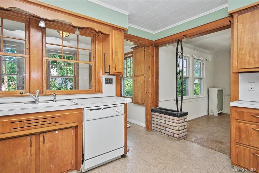 Single Family Orchard Place  Dutchess County, NY 12508, MLS-1043610-27
