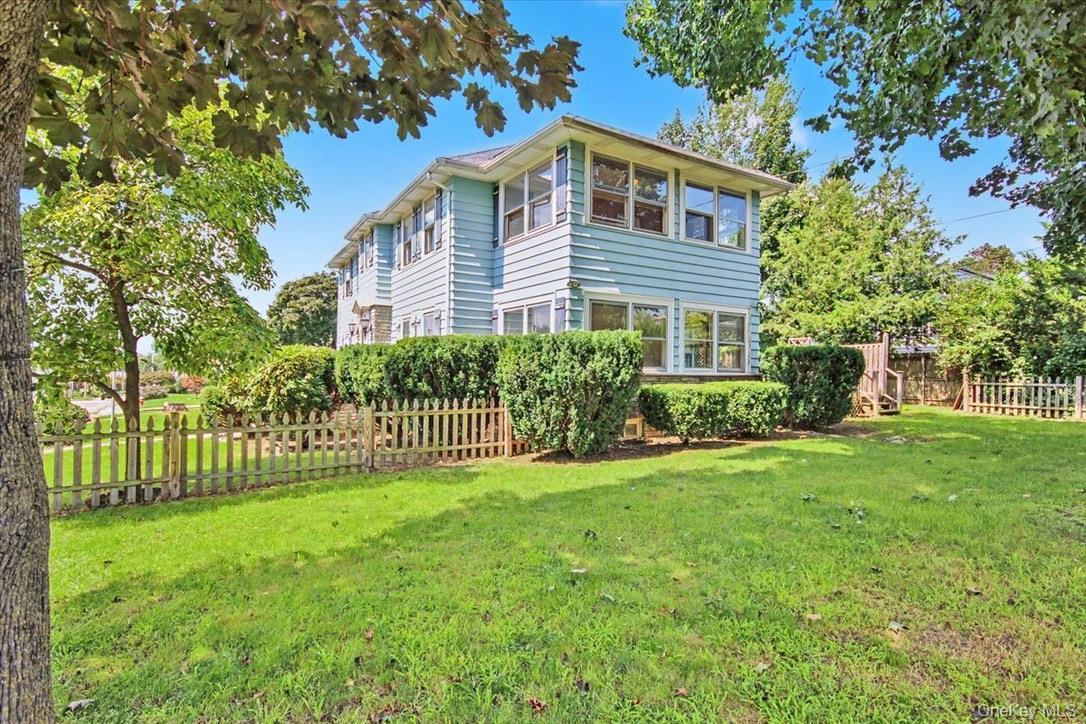 Single Family Orchard Place  Dutchess County, NY 12508, MLS-1043610-4
