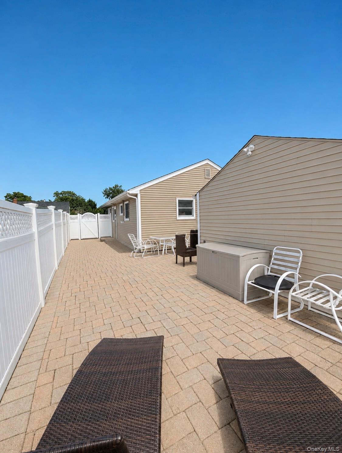 Single Family Freeport Street Nassau County, NY 11793, MLS-1043629-13