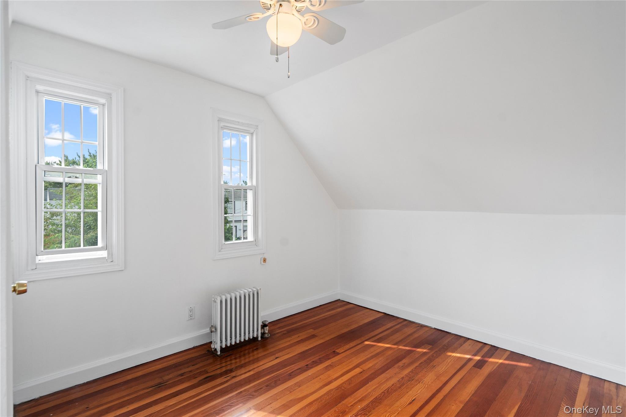 Single Family Croyden Road  Nassau County, NY 11530, MLS-1043630-10