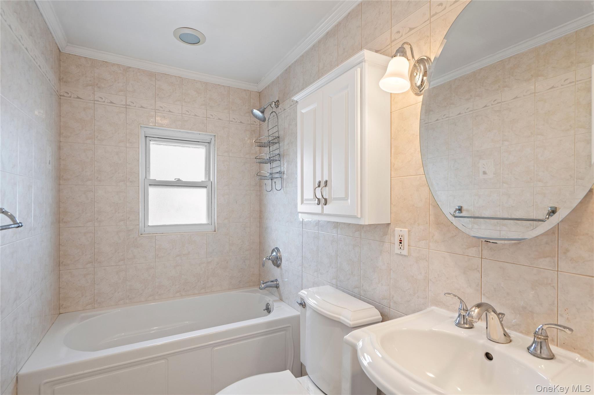 Single Family Croyden Road  Nassau County, NY 11530, MLS-1043630-11