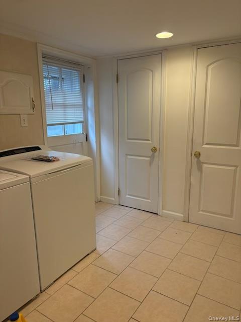 Single Family Croyden Road  Nassau County, NY 11530, MLS-1043630-14