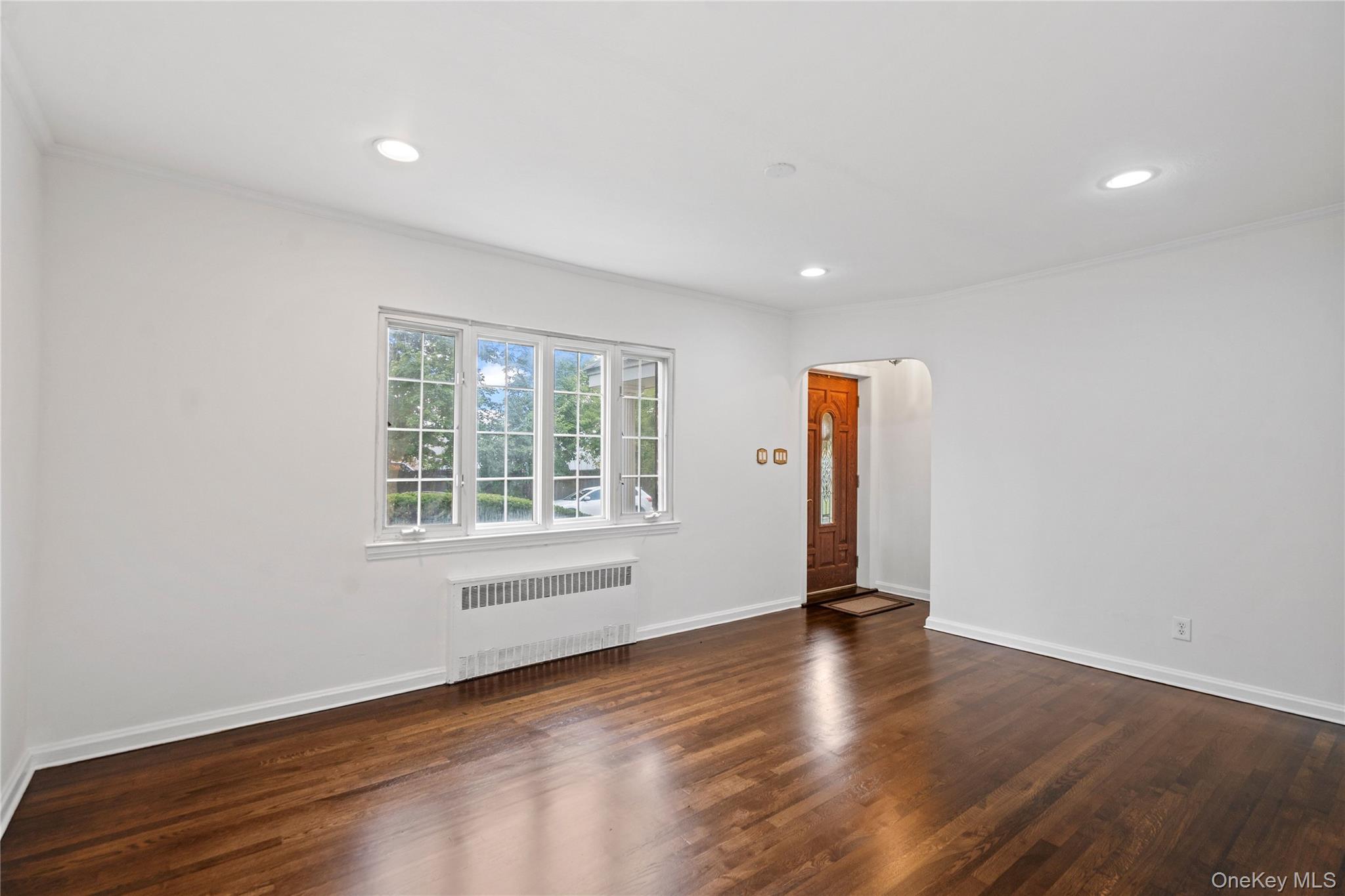 Single Family Croyden Road  Nassau County, NY 11530, MLS-1043630-3