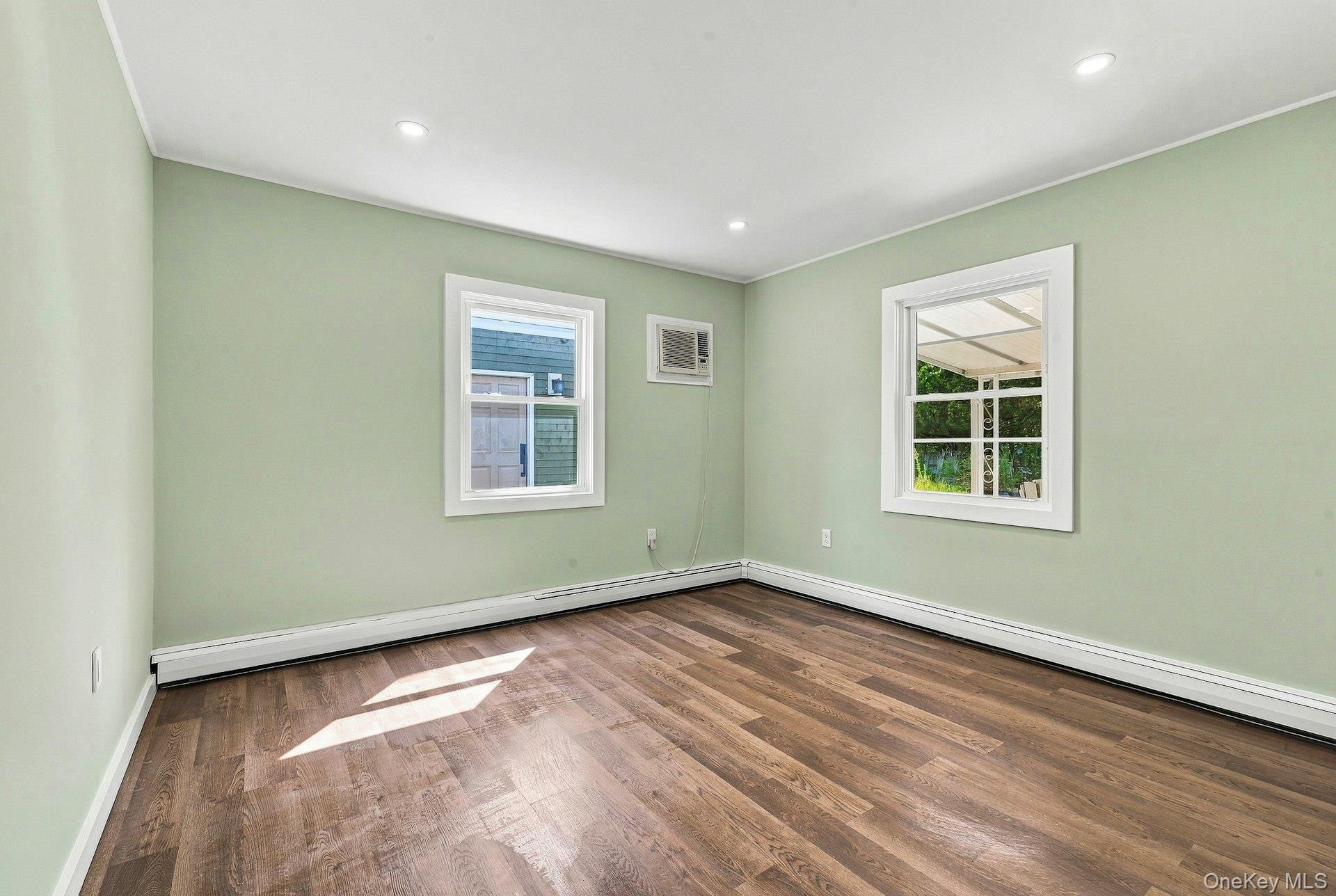 Single Family Birch Lane  Nassau County, NY 11756, MLS-1043633-9