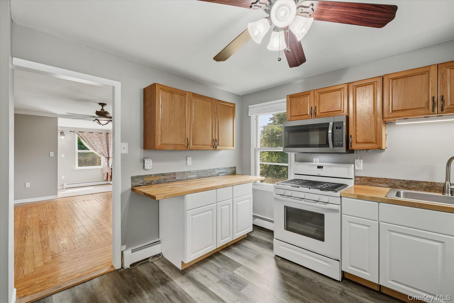 Single Family Buckberg Mountain Road Rockland County, NY 10986, MLS-1043637-16