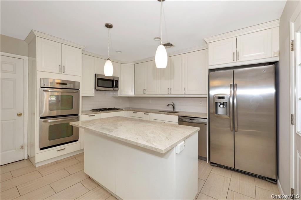 Single Family Lea Place Westchester County, NY 10580, MLS-1043675-14