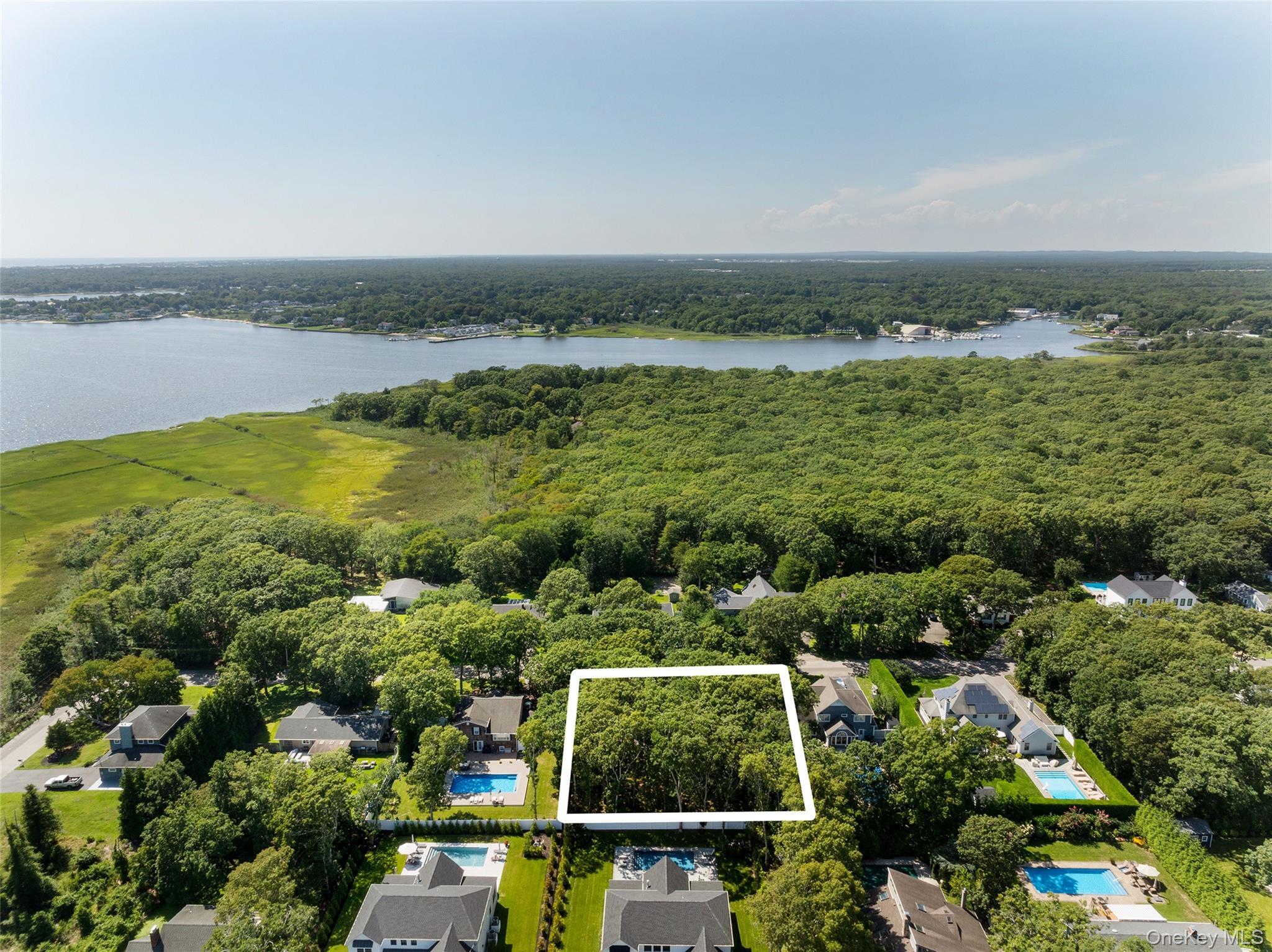 Single Family Canvasback Lane Suffolk County, NY 11942, MLS-1043682-32
