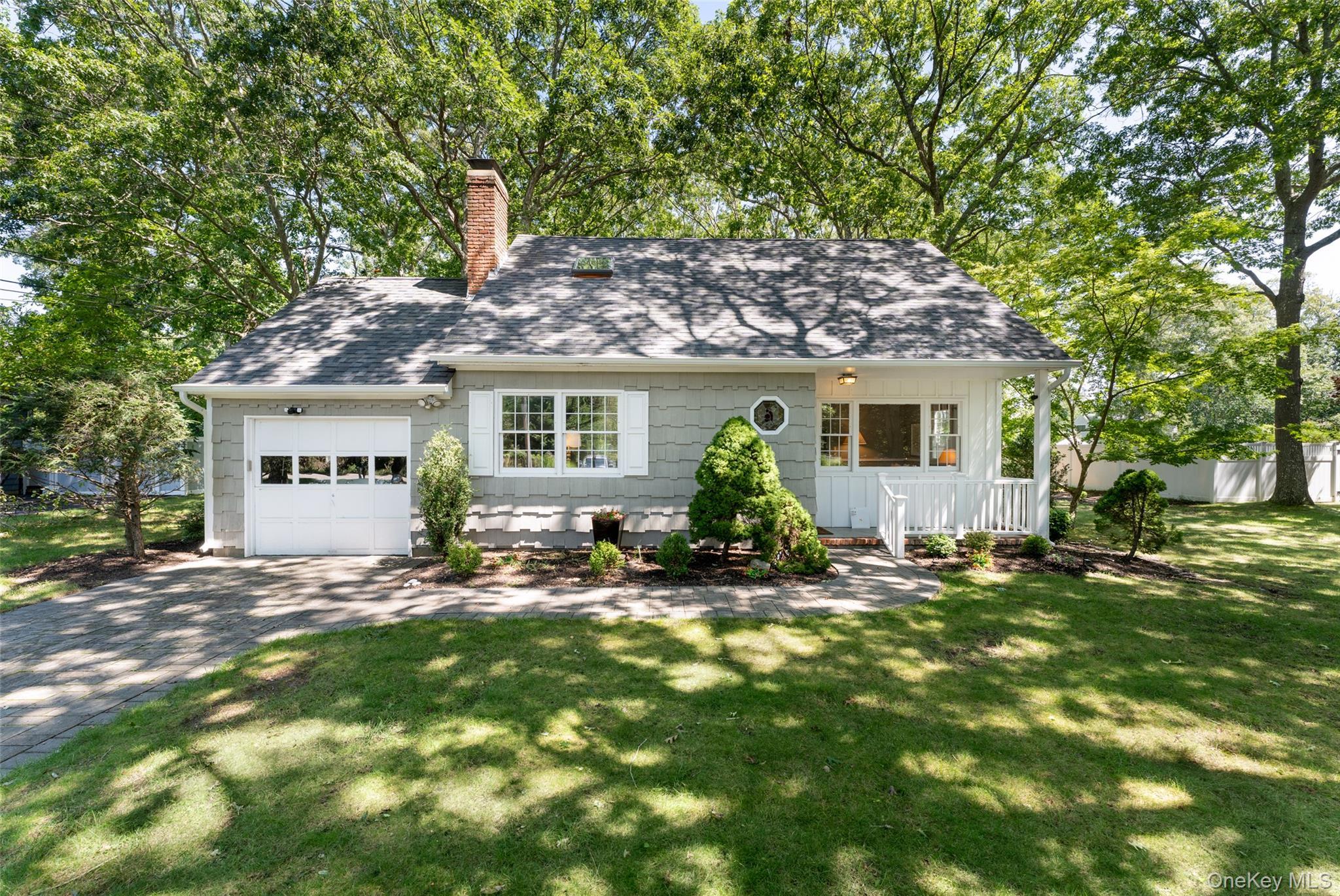 Single Family Canvasback Lane Suffolk County, NY 11942, MLS-1043682-33