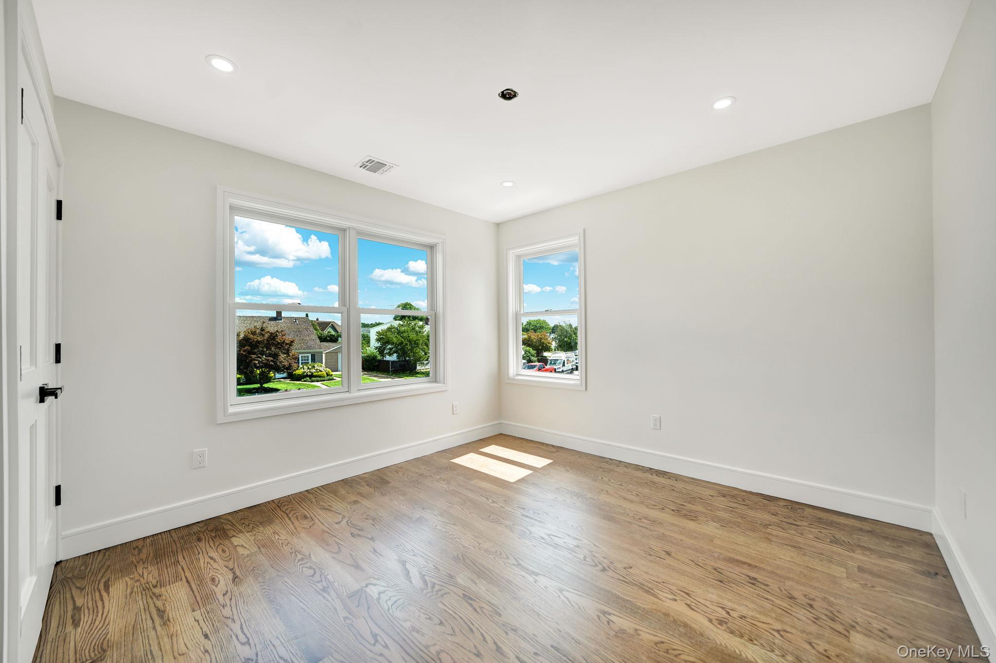 Single Family Rope Lane  Nassau County, NY 11756, MLS-1043688-31