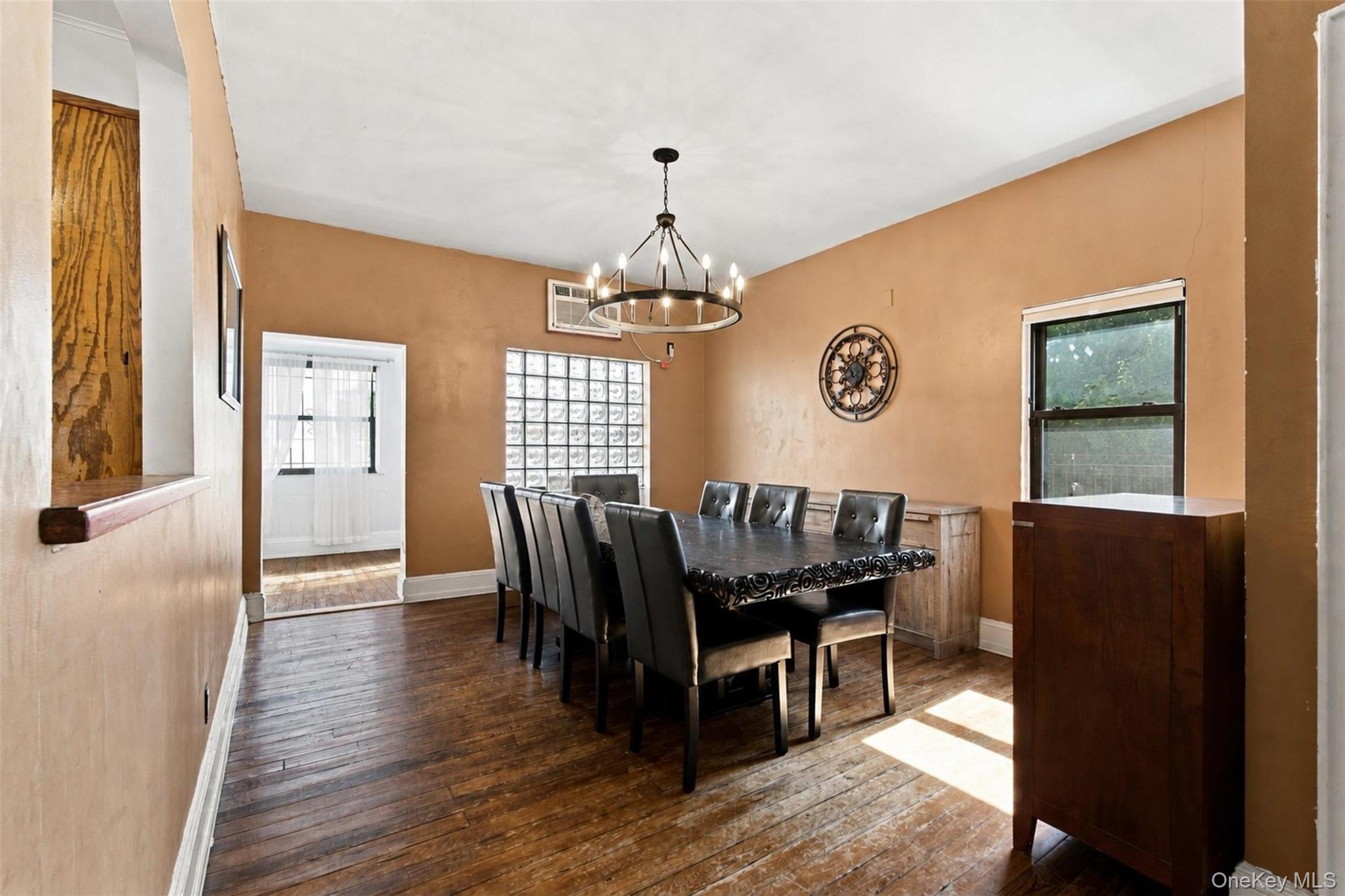 Single Family Lydig Avenue Bronx, NY 10461, MLS-1043706-13