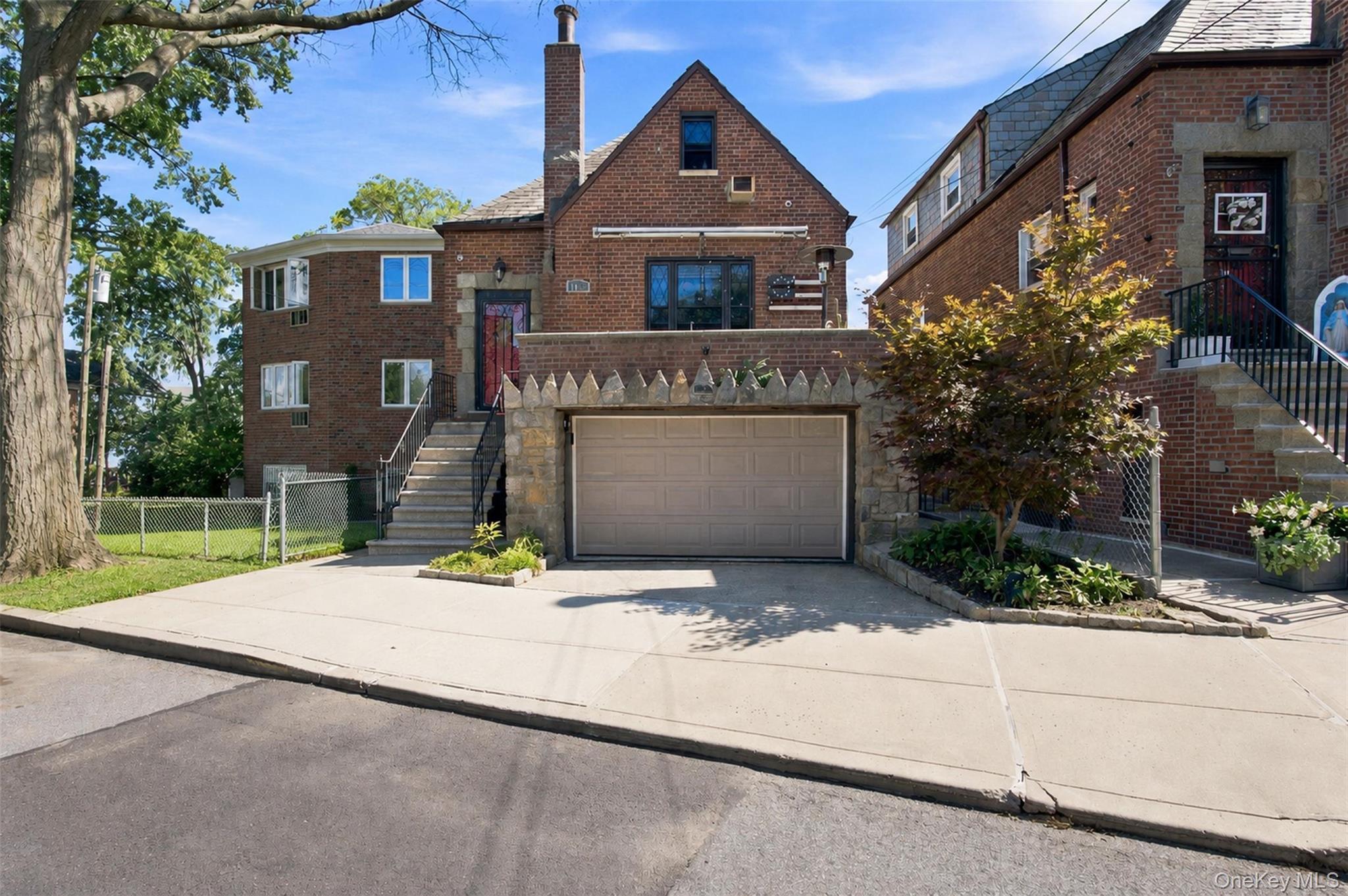 Single Family Lydig Avenue Bronx, NY 10461, MLS-1043706-2