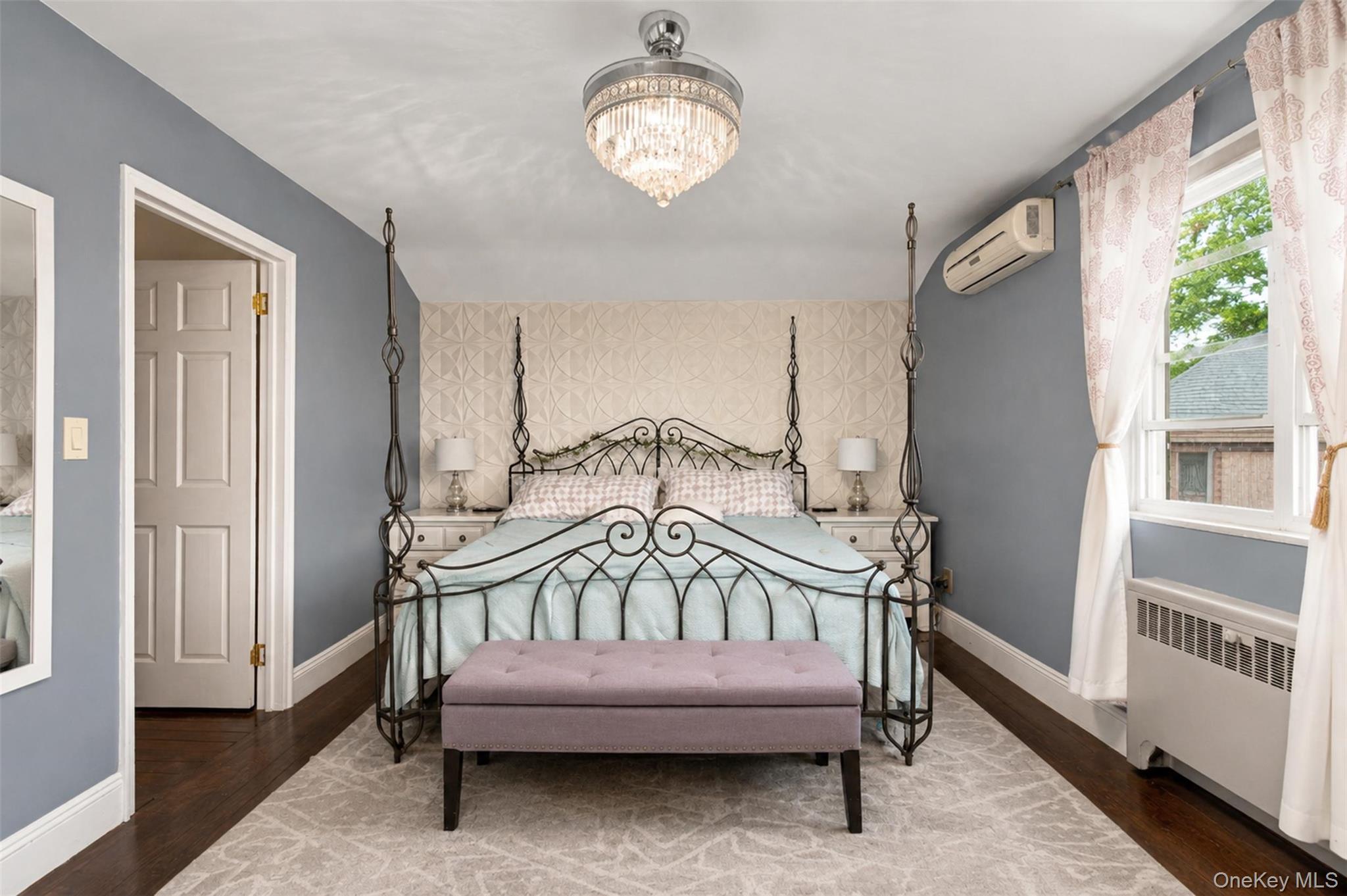 Single Family Lydig Avenue Bronx, NY 10461, MLS-1043706-20