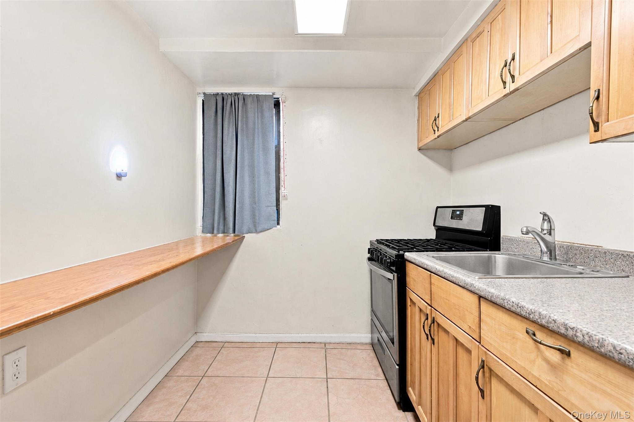 Single Family Lydig Avenue Bronx, NY 10461, MLS-1043706-30