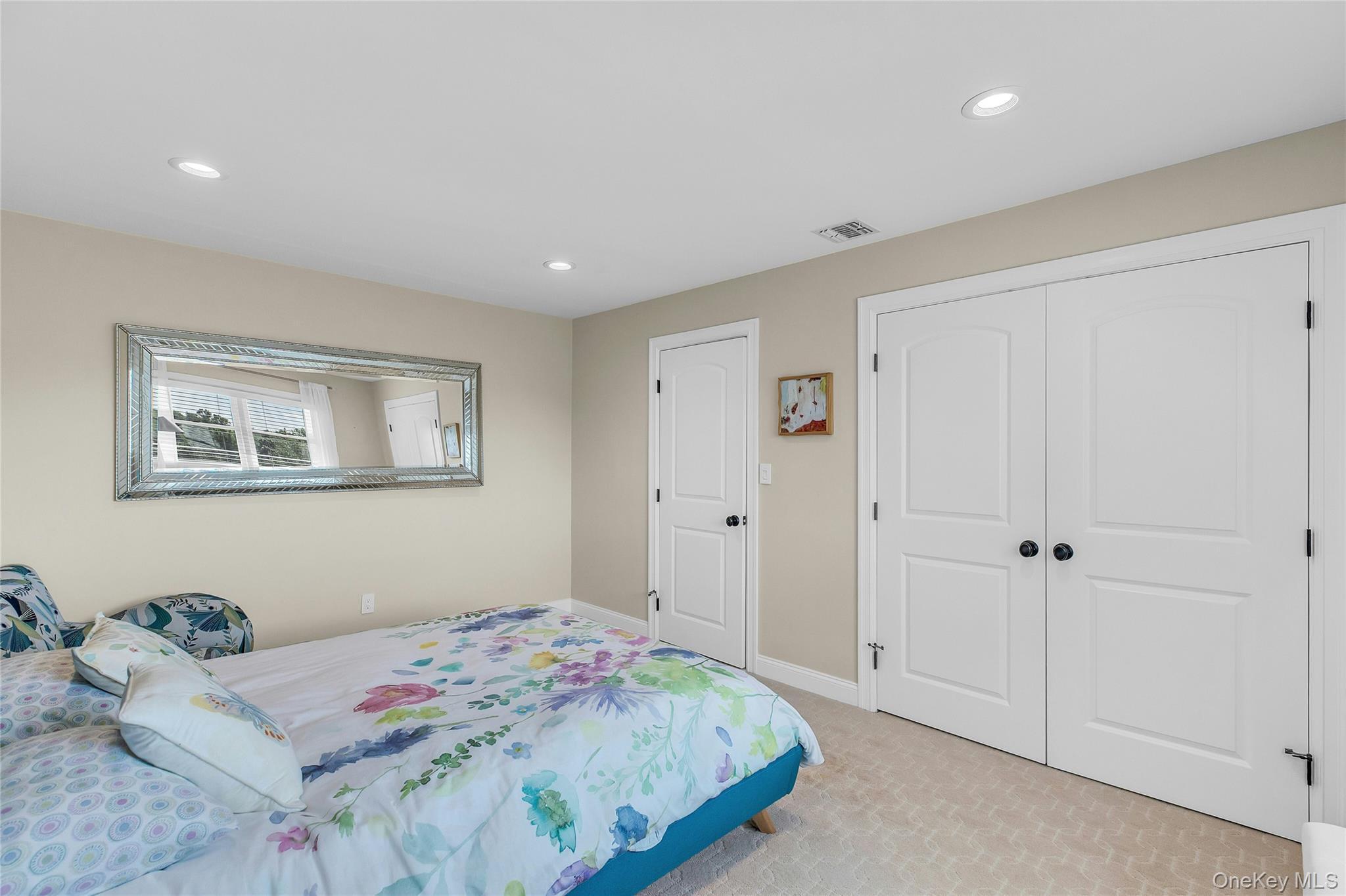 Single Family Briarcliff Place  Suffolk County, NY 11743, MLS-1043707-18