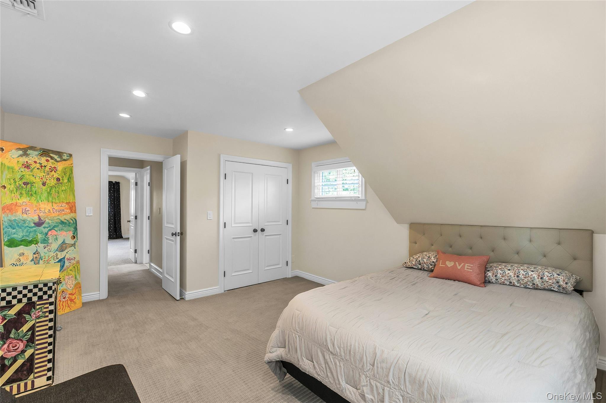 Single Family Briarcliff Place  Suffolk County, NY 11743, MLS-1043707-22