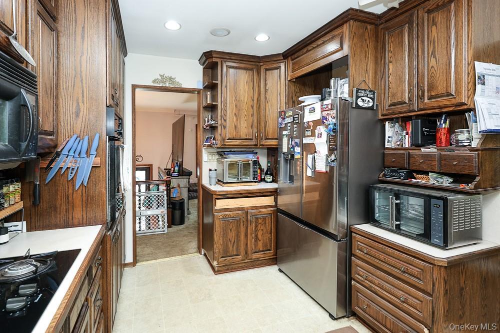 Single Family Mackay Drive Suffolk County, NY 11788, MLS-1043713-16
