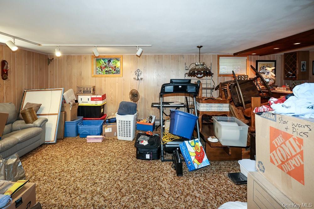Single Family Mackay Drive Suffolk County, NY 11788, MLS-1043713-25