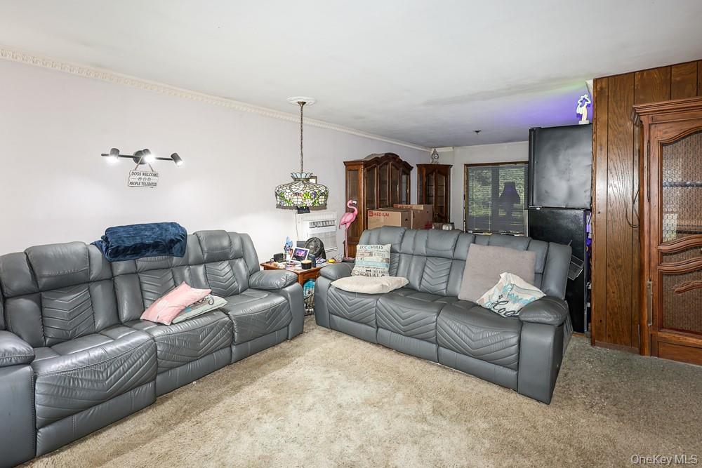 Single Family Mackay Drive Suffolk County, NY 11788, MLS-1043713-5