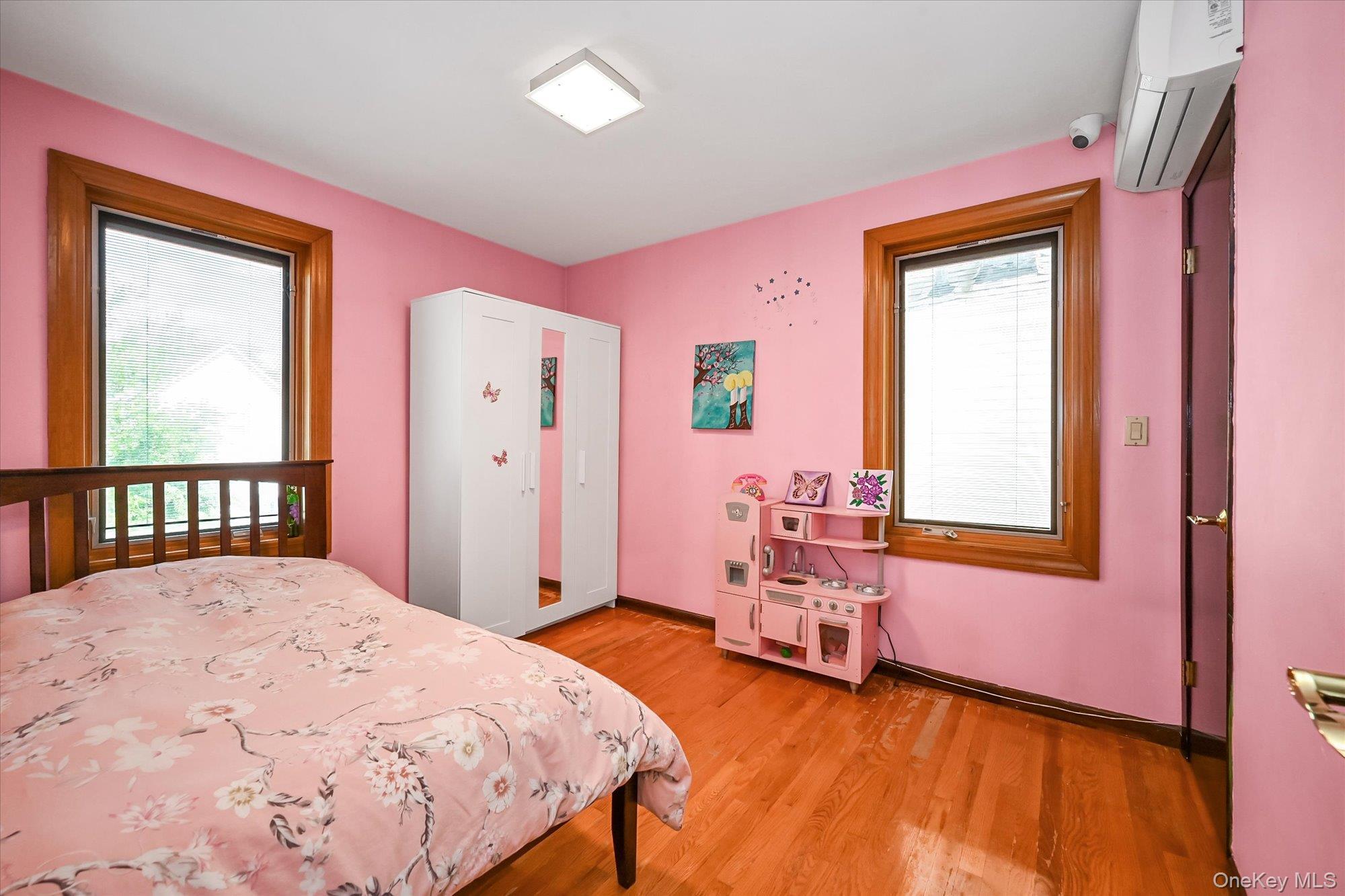 Single Family 169th Street Queens, NY 11432, MLS-1043715-12