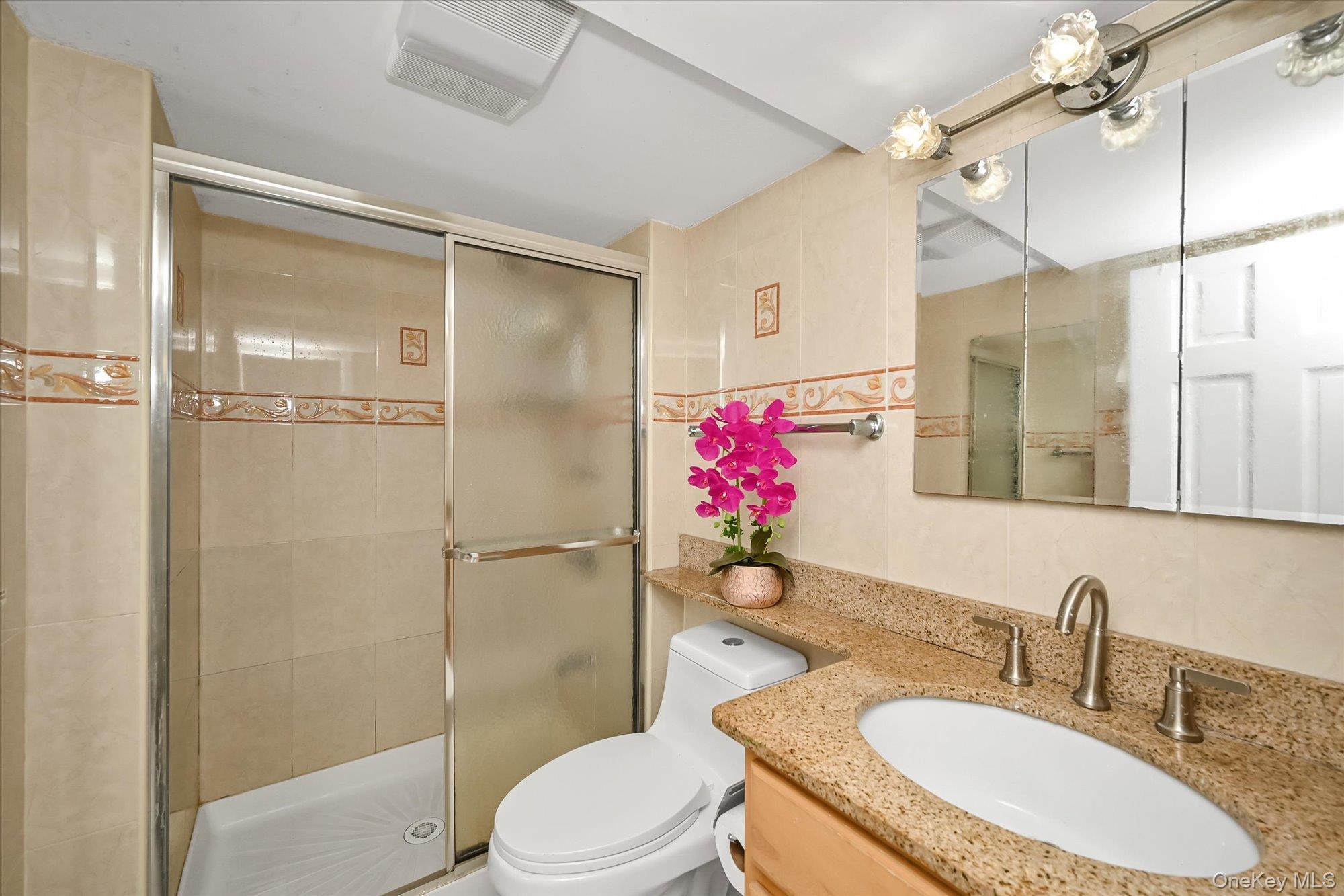 Single Family 169th Street Queens, NY 11432, MLS-1043715-16