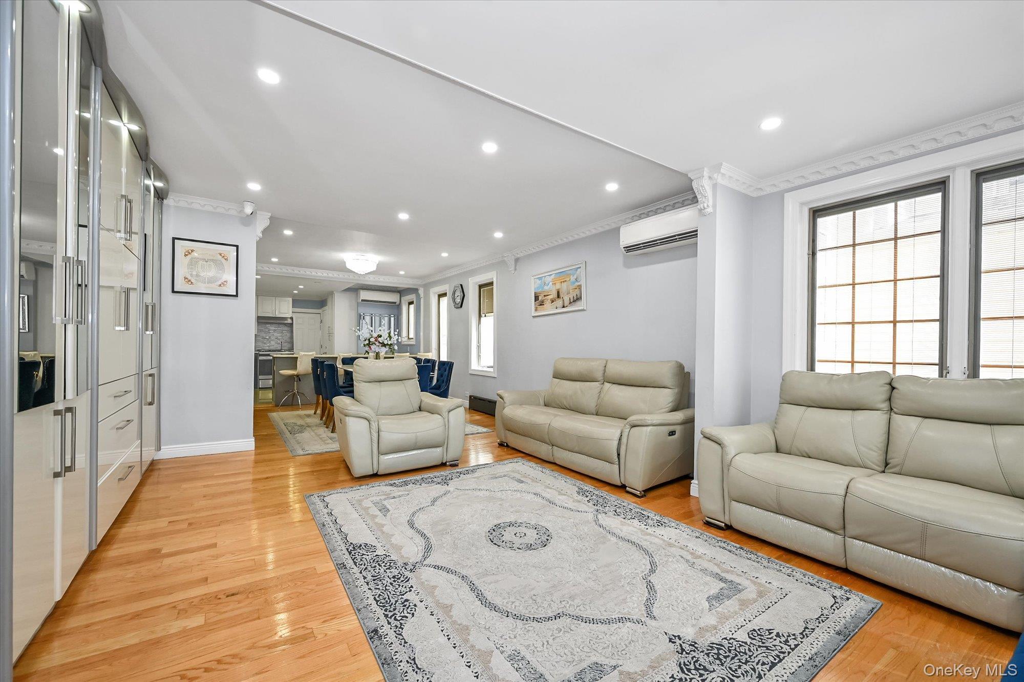 Single Family 169th Street Queens, NY 11432, MLS-1043715-3