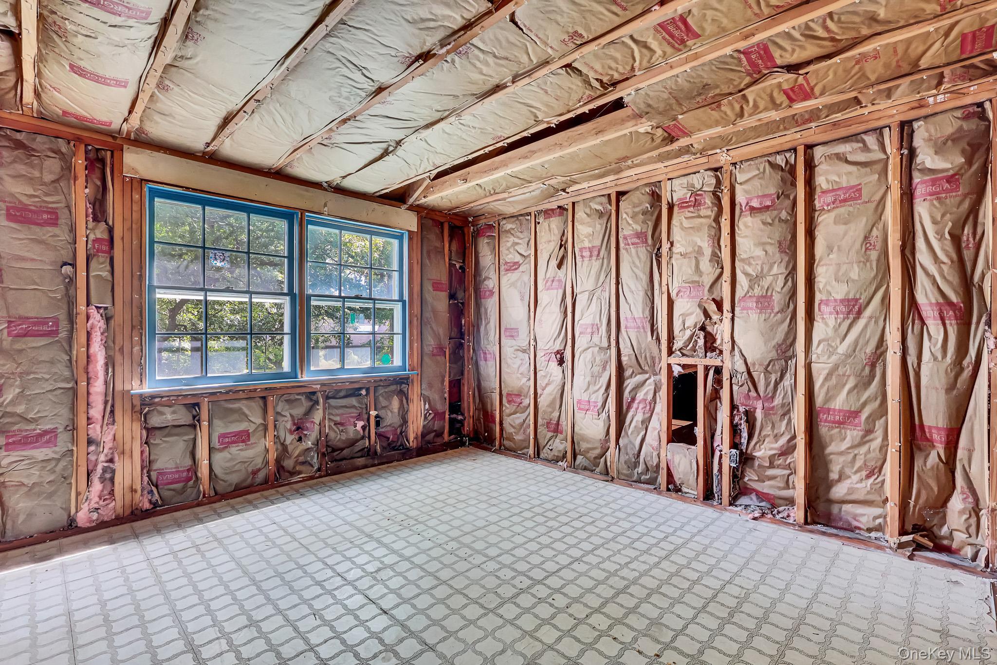 Single Family Stony Brook Road Suffolk County, NY 11790, MLS-1043730-16
