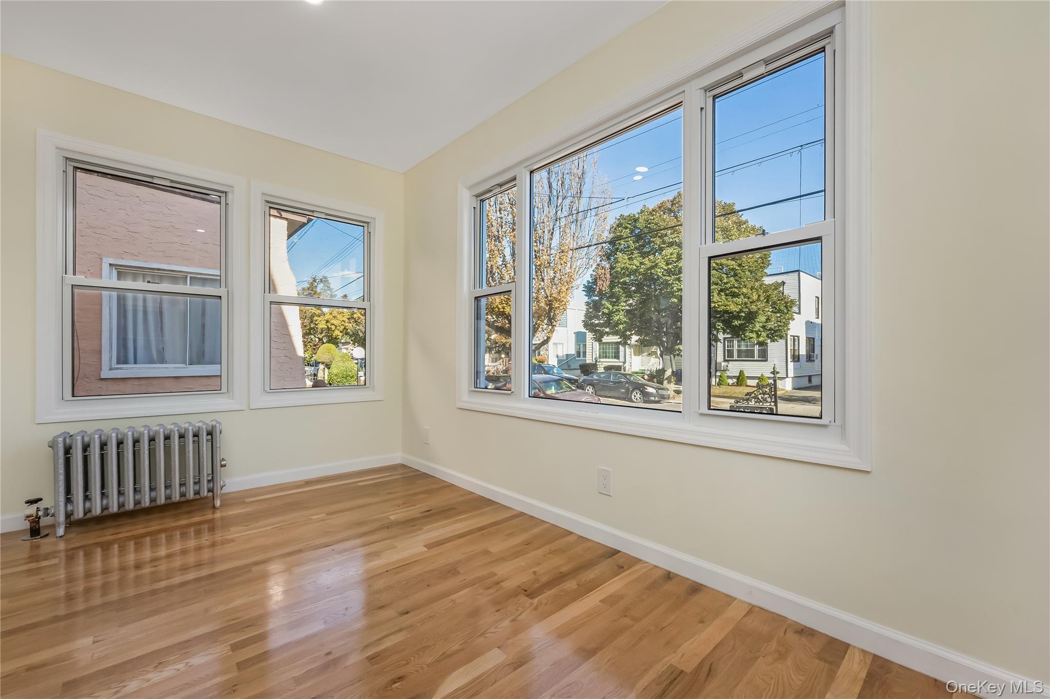 Single Family 234th Street  Queens, NY 11422, MLS-1043747-10