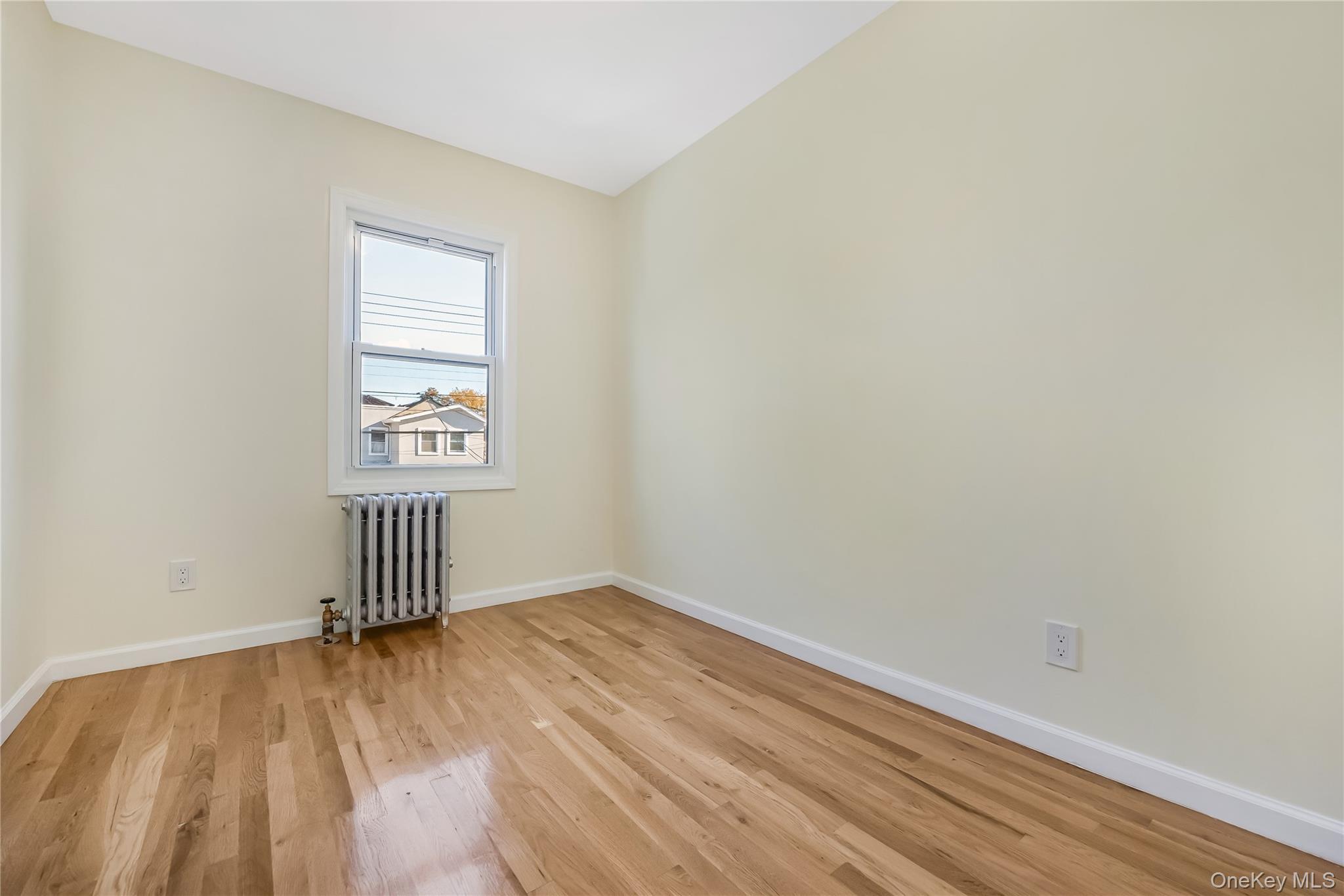 Single Family 234th Street  Queens, NY 11422, MLS-1043747-25