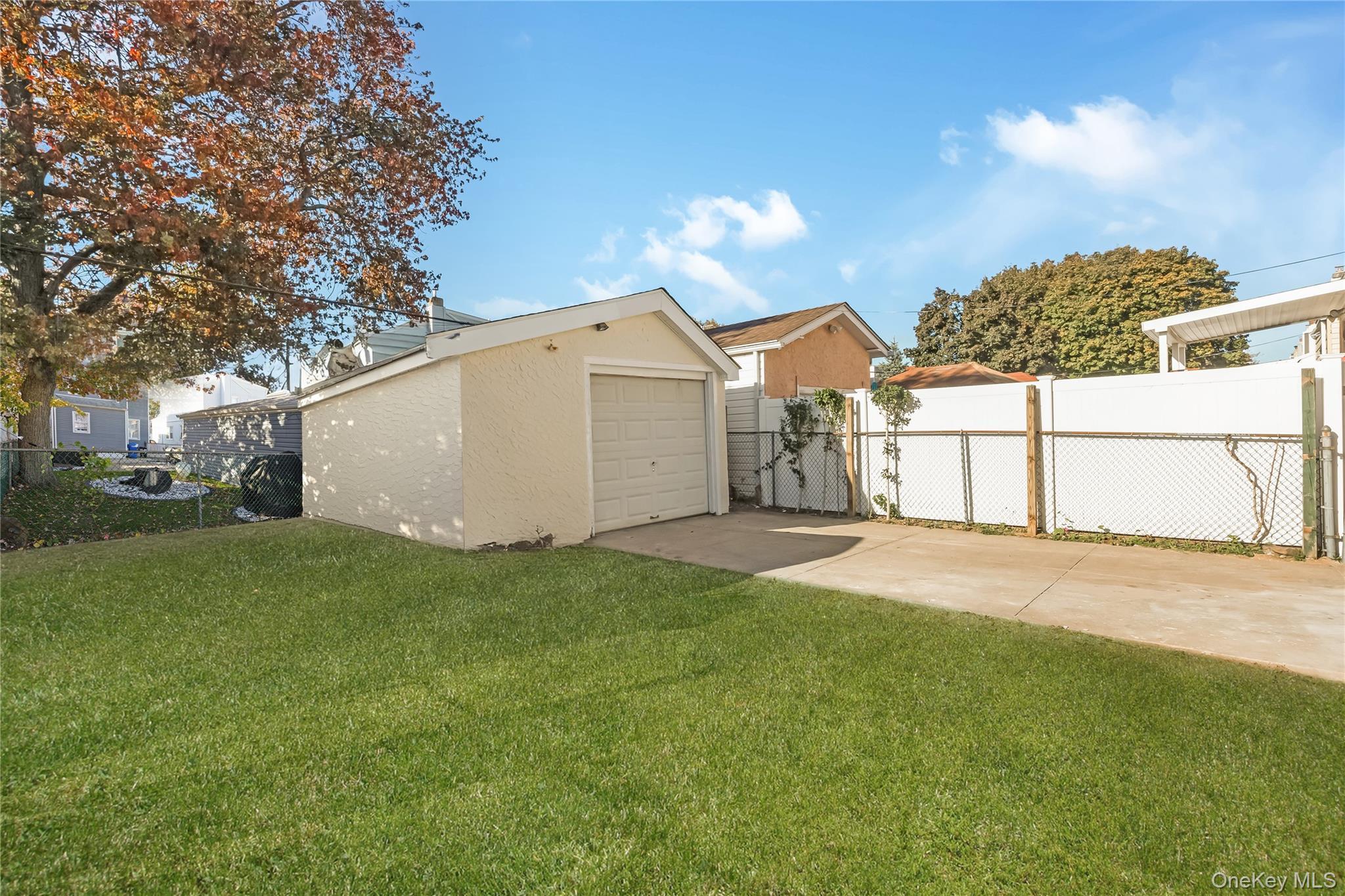 Single Family 234th Street  Queens, NY 11422, MLS-1043747-35