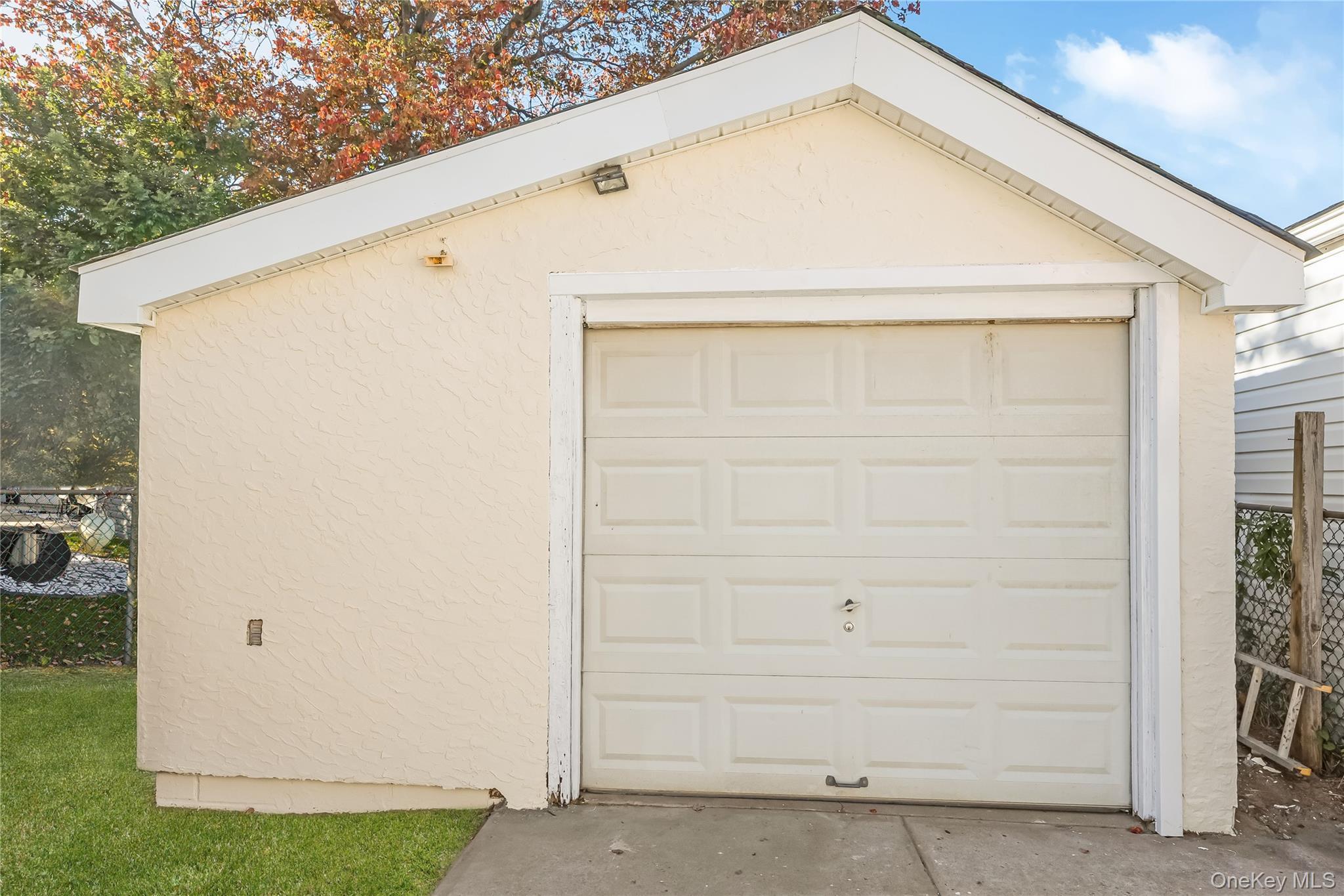 Single Family 234th Street  Queens, NY 11422, MLS-1043747-38