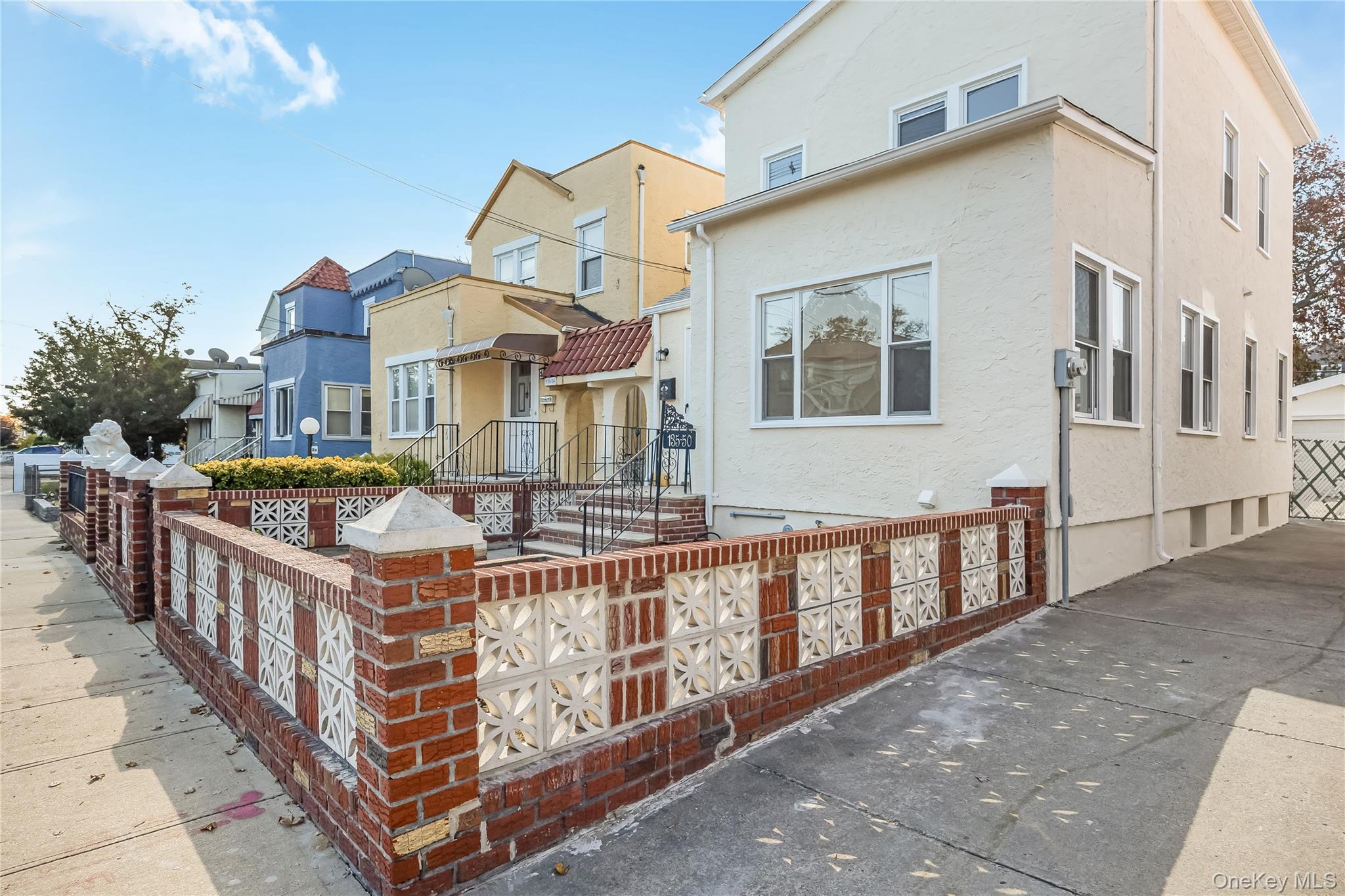 Single Family 234th Street  Queens, NY 11422, MLS-1043747-4