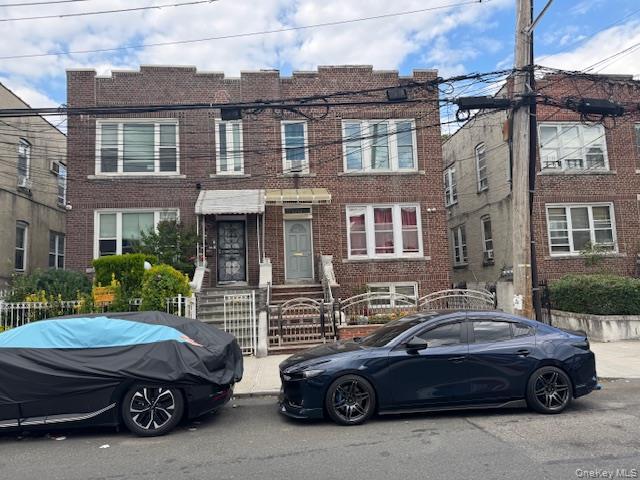 Single Family Fish Avenue Bronx, NY 10469, MLS-1043757-2