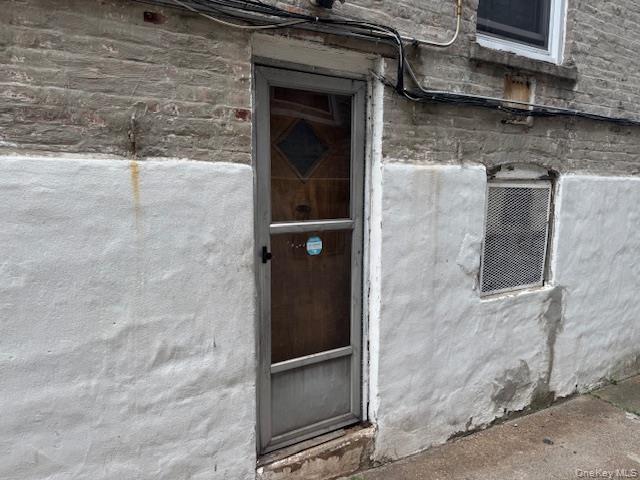 Single Family Fish Avenue Bronx, NY 10469, MLS-1043757-3