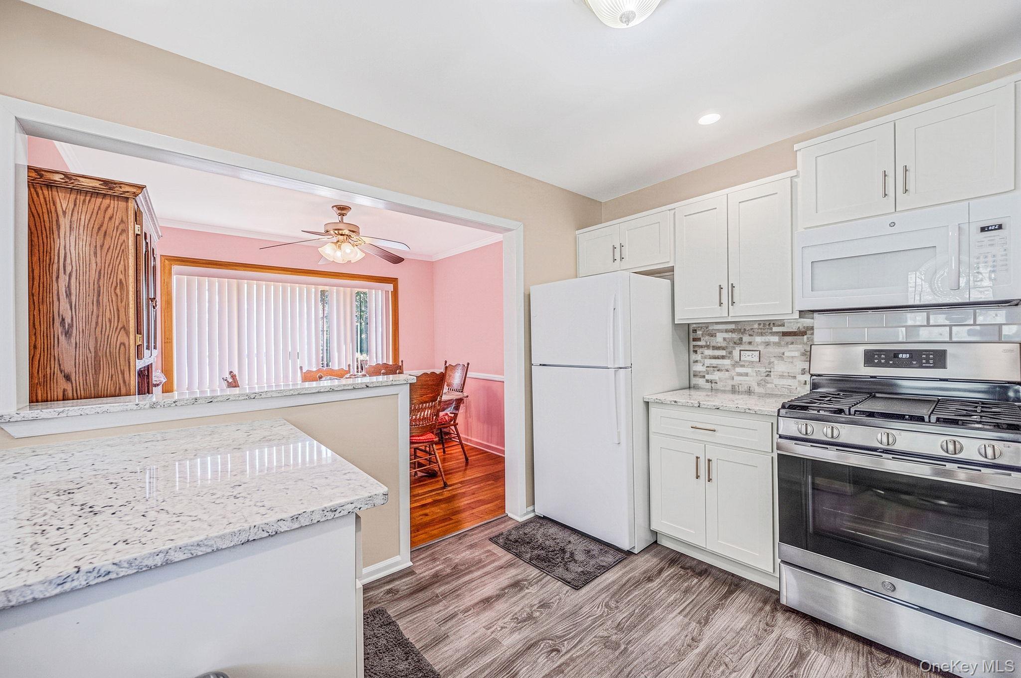 Single Family 260th Street  Queens, NY 11004, MLS-1043775-11