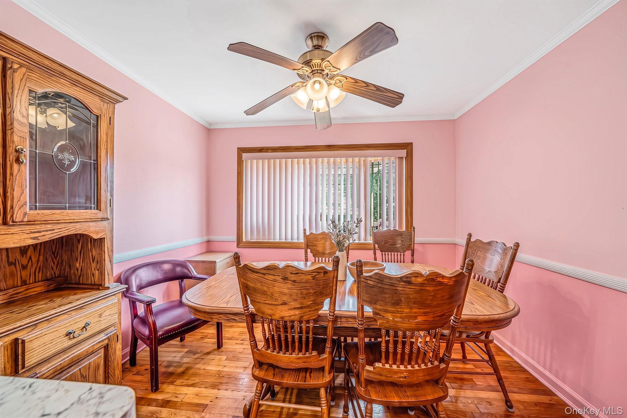 Single Family 260th Street  Queens, NY 11004, MLS-1043775-8